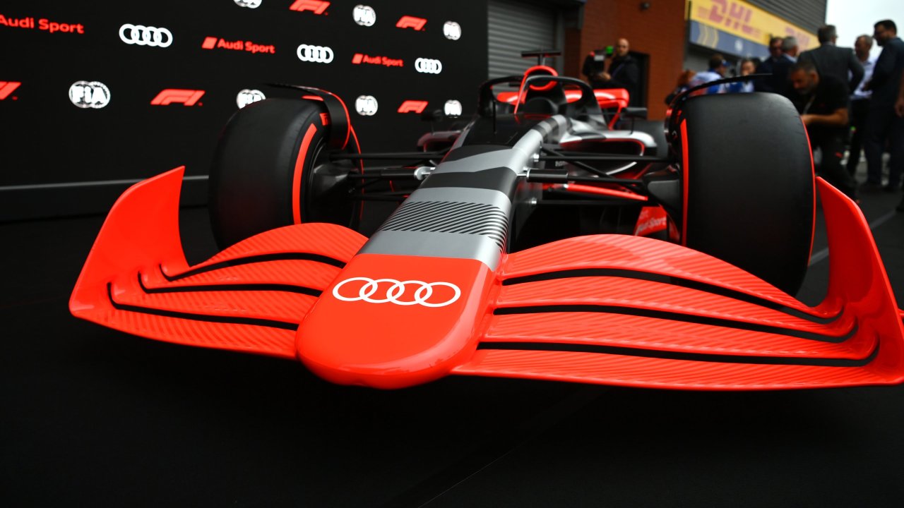 Audi Ringe Formel Enthüllt! Audi stellt Premieren-Design für Formel 1 vor