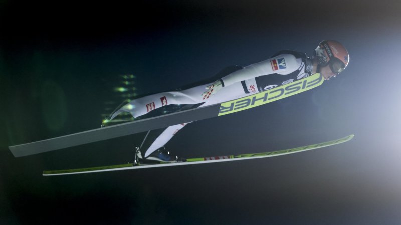 Skisprung-Saisonauftakt LIVE: Mixed-Bewerb in Lillehammer