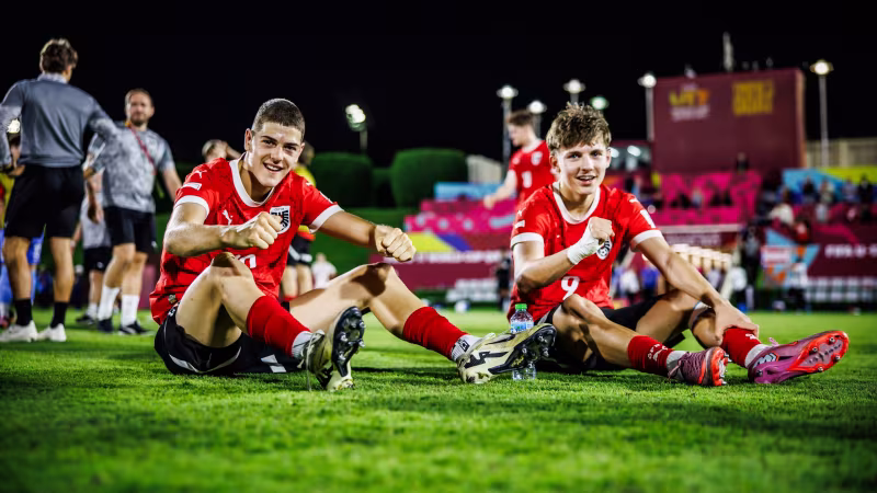 Party mit Klappstuhl! ÖFB-U17 lässt es in der Kabine krachen