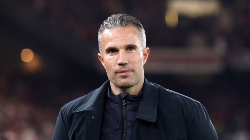 Robin van Persie wechselt Sohn zum Profidebüt ein