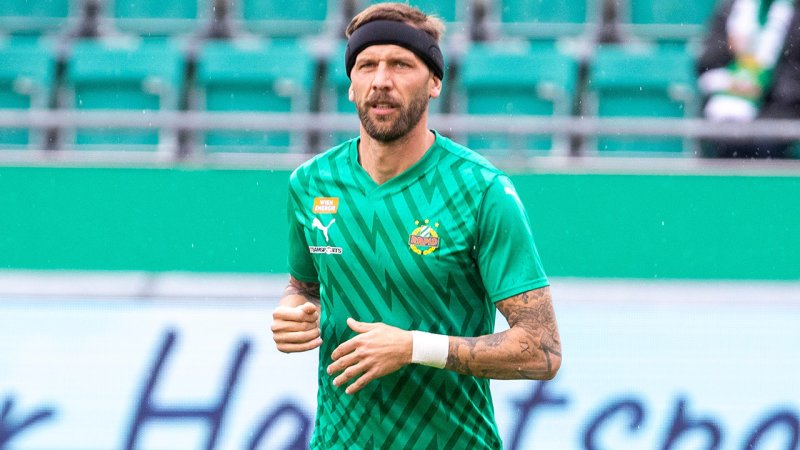 Burgstaller fordert hohe fünfstellige Summe von seinem Angreifer