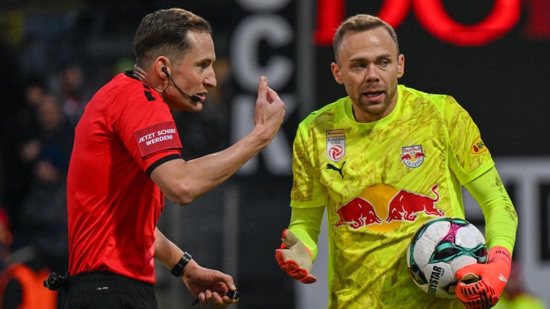 Kein Salzburg-Elfer? VAR räumt Fehler ein