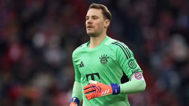 "Er entscheidet" - Eberl heizt DFB-Comeback von Neuer an