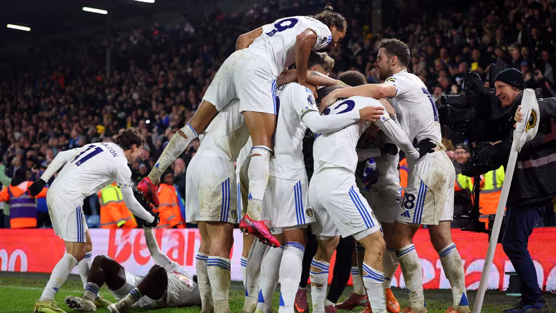 0:2 aufgeholt, 2:3 ausgeglichen! Leeds knöpft Liverpool Punkt ab