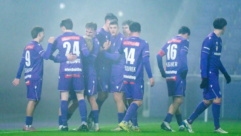 Young Violets ringen Klagenfurt trotz Unterzahl nieder