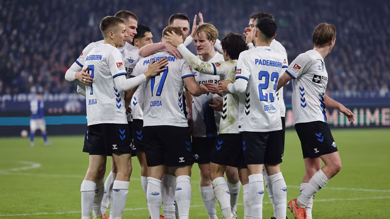 Trendwende geschafft! Paderborn bleibt an Muslics Schalke dran
