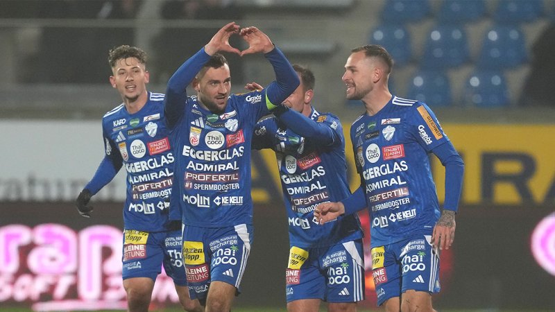 Hartberg dreht das Spiel gegen zehn Tiroler