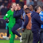 Vier Elfmeter gehalten! PSG dank Safonow Interkontinental-Sieger