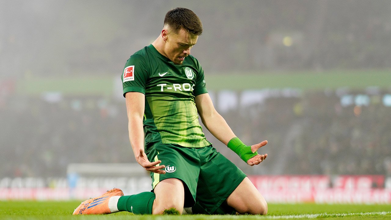 Bild für Verrückte Partie: Wolfsburg verliert trotz Pejcinovic-Hattrick