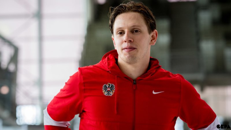 Signiertes NHL-Jersey von Marco Rossi inkl. Autogrammkarte