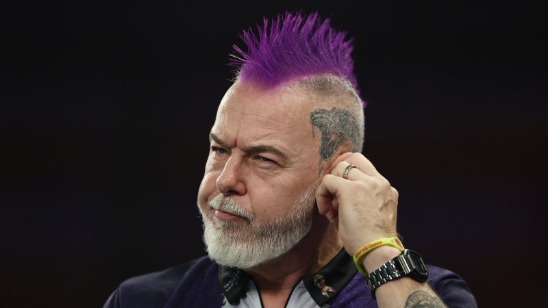 Zweifacher Ex-Weltmeister bei Darts-WM schon in Runde zwei out