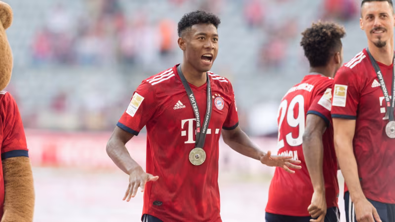 Die besten Frisuren Alabas Karriere