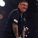 Die ersten beiden Halbfinalisten der Darts-WM stehen fest