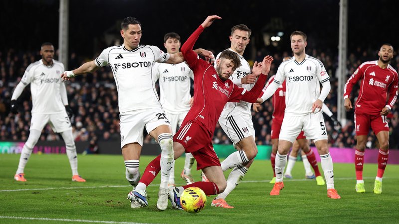 Irre Schlussphase samt Traumtor: Liverpool bleibt 2026 sieglos