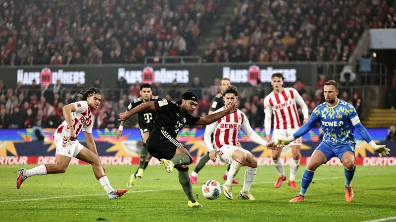 Bayern dreht Rückstand in Köln