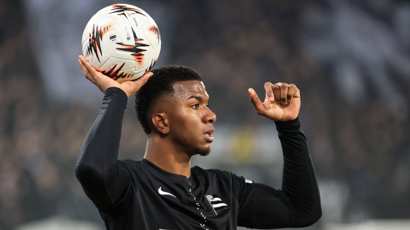 Sturm setzt mit internationalem Trikot Zeichen gegen Gewalt