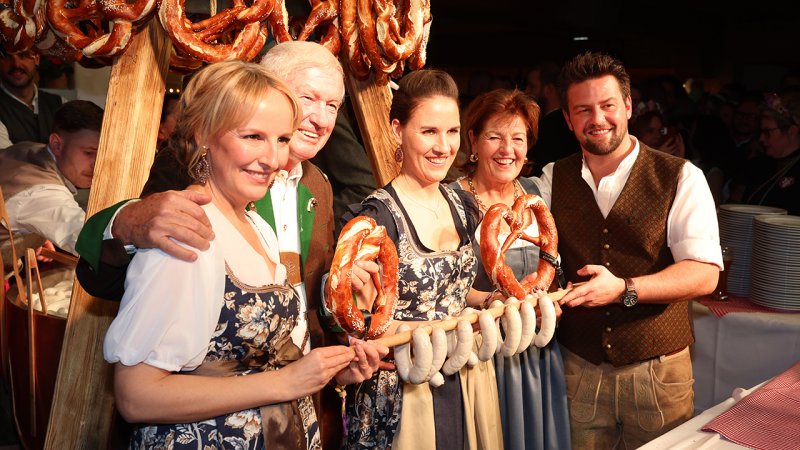Die Bilder der Weißwurst-Party 2026