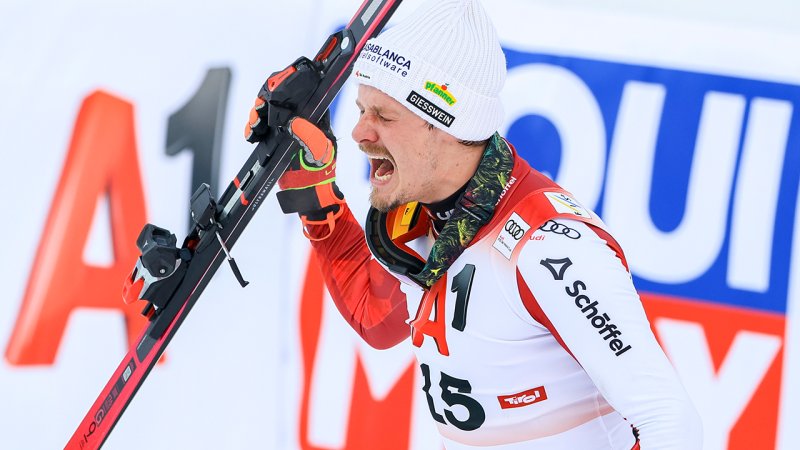 Kitzbühel-Slalom: Bilder der Siegerehrung mit Manuel Feller