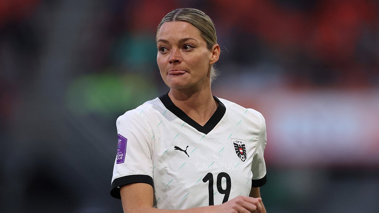 Bild für Hanshaw-Freistoßtor leitet Sieg von West Ham United ein