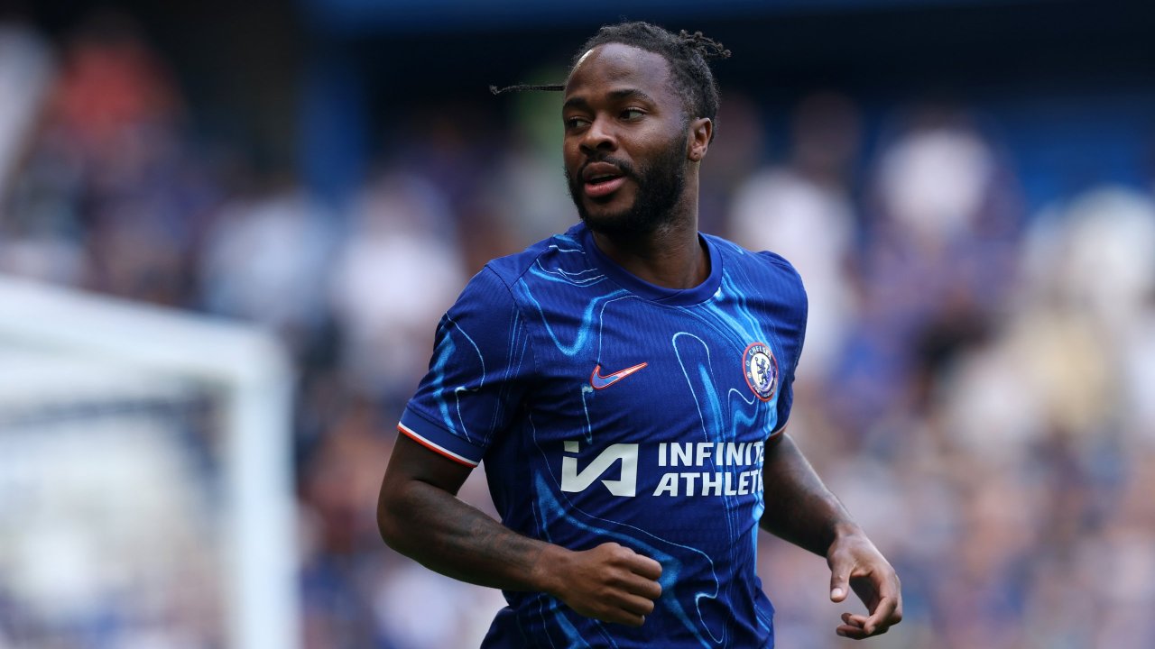 Bild für Tiefer Fall: Chelsea löst Vertrag mit Sterling auf