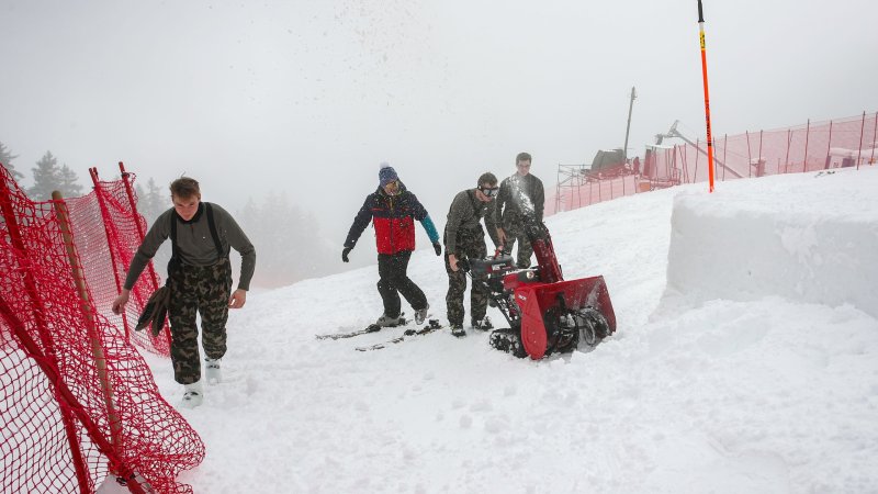 Verkürzte Strecke bei Frauen-Abfahrt in Crans-Montana