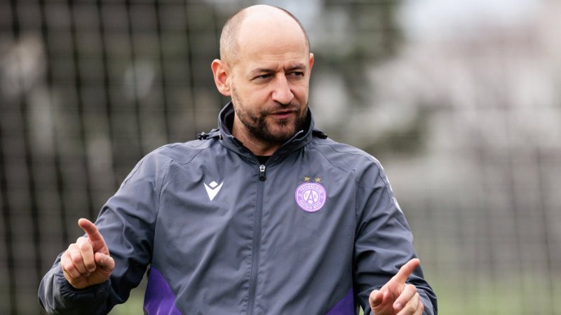 Helm: Mit Torte und Ambitionen in die nächsten zwei Jahre