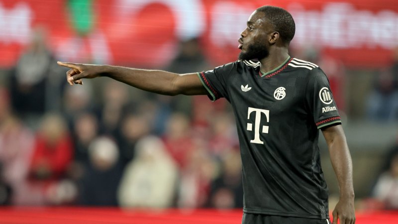 Hoeneß über Upamecano-Poker: "Bin über dieses Verhalten entsetzt"