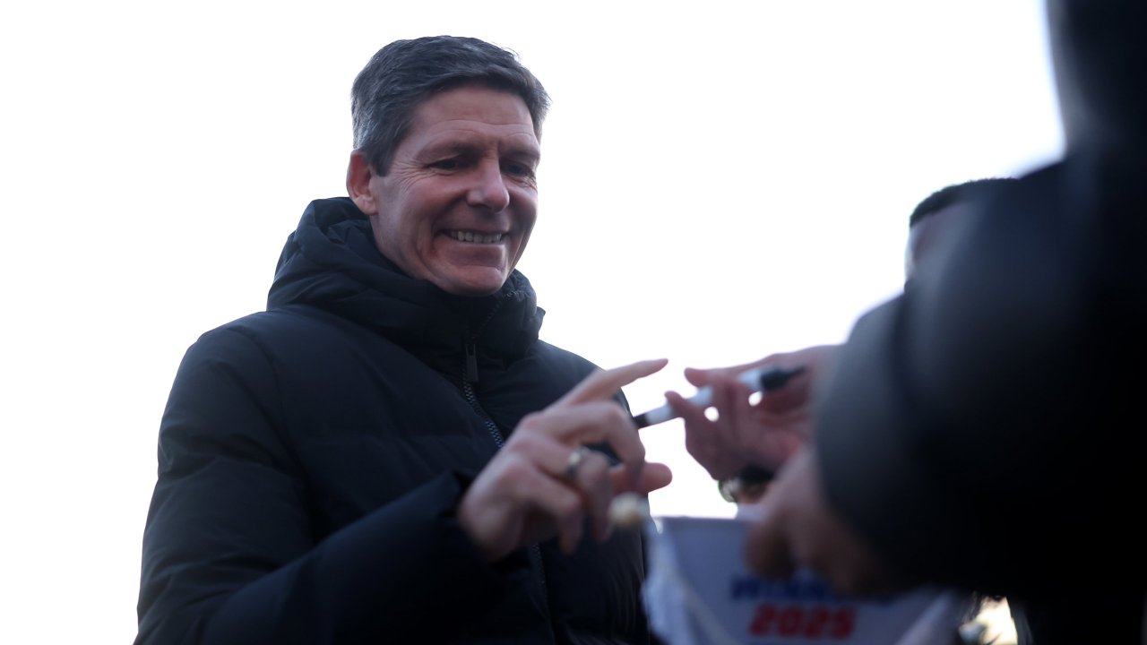 Oliver Glasner & Kevin Danso: Crystal Palace Boosts Survival Hopes, Spurs Face Relegation Battle