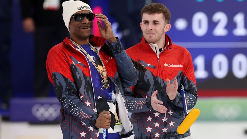 Snoop Dogg am Eis! Rapper versucht sich im Curling