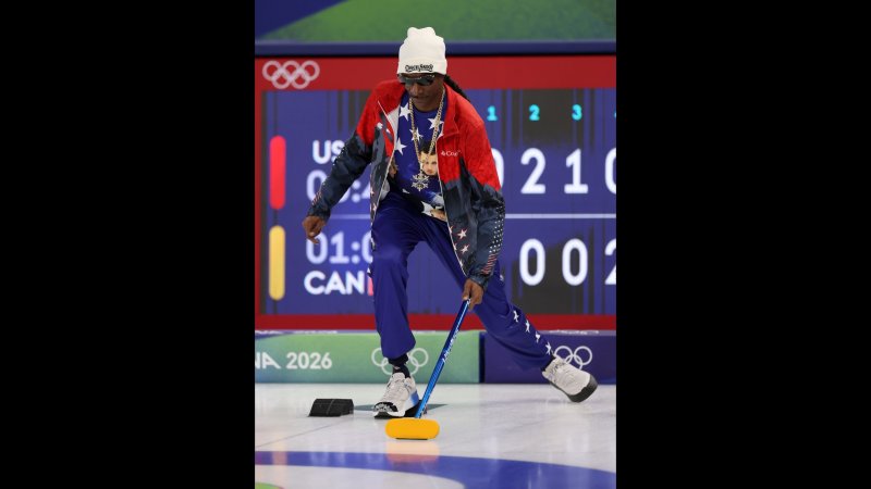 Snoop Dogg am Eis! Rapper versucht sich im Curling