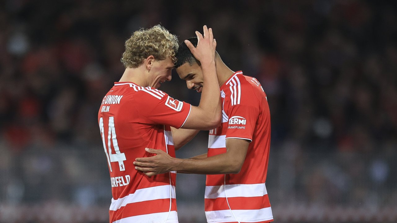 Bild für Querfeld rettet Union einen Punkt