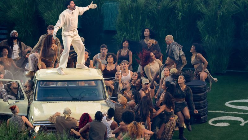 Die besten Bilder Bad Bunnys Super-Bowl-Halftime-Show