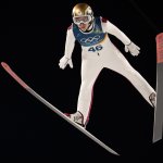 ÖSV-Adler fliegen auf der Normalschanze an Edelmetall vorbei