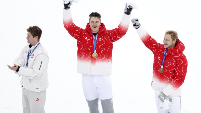 Goldjunge! Franjo von Allmen als Ski-König von Olympia