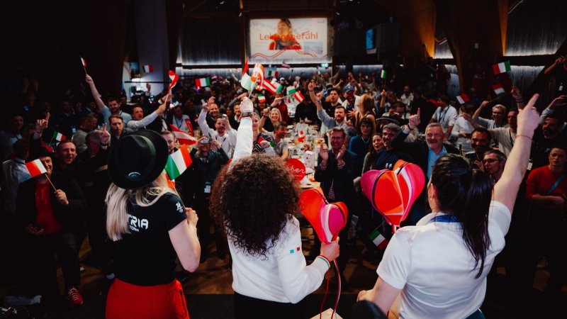 Party mit Brignone! So ließ es Hütter im Österreich-Haus krachen