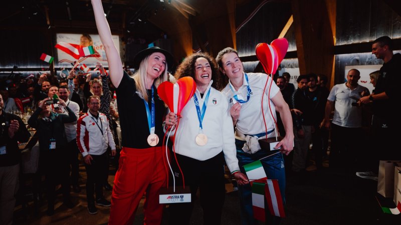 Party mit Brignone! So ließ es Hütter im Österreich-Haus krachen