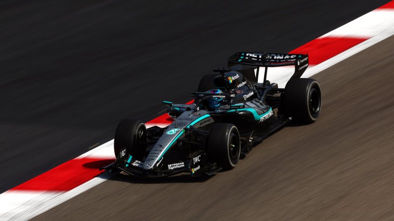 Russell mit Bestzeit in dritter Vormittagssession