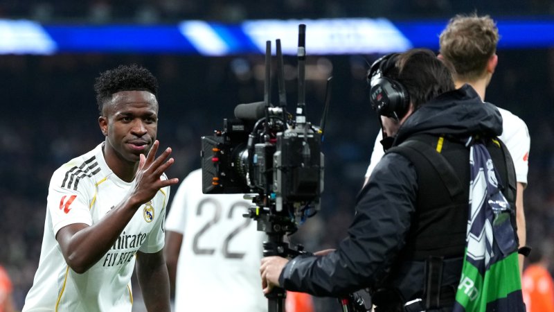 Doppelter Vini! Real erobert vorerst Tabellenführung zurück