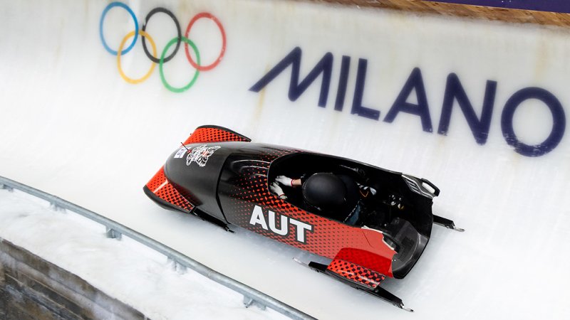 Beierl im Monobob nach erstem Lauf außerhalb der Top 10