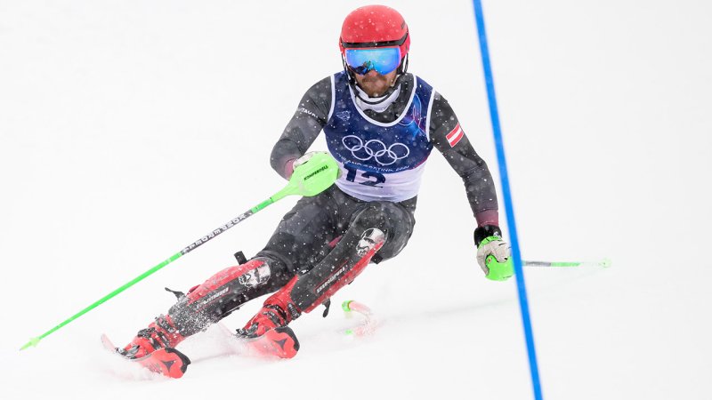 Olympia-Slalom LIVE: Gstrein mitten im Medaillenkampf, Feller out