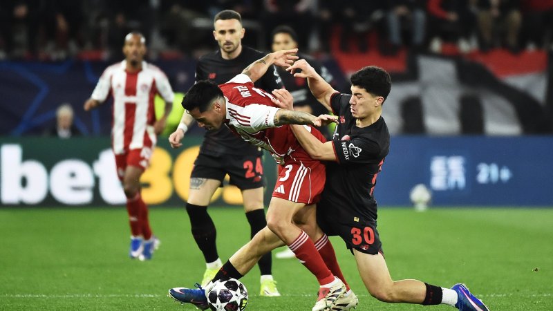 Doppelpacker Schick! Leverkusen gewinnt trocken in Piräus