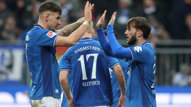 Titelkampf: Darmstadt und Elversberg legen Schalke vor