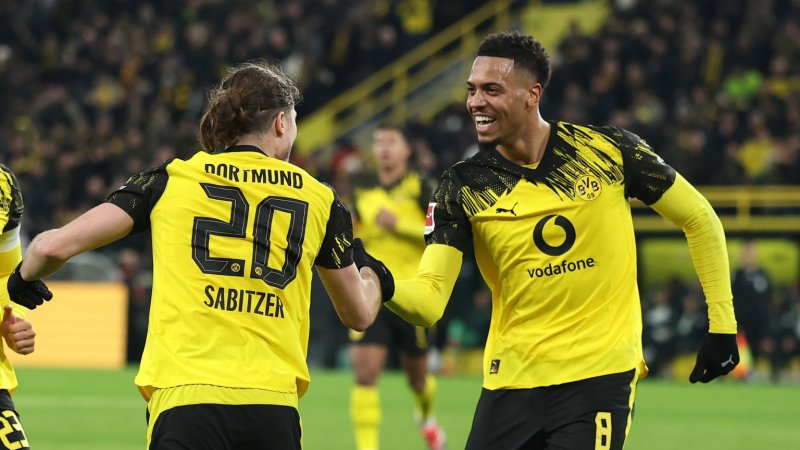 Englische Top-Klubs an BVB-Mittelfeldspieler dran