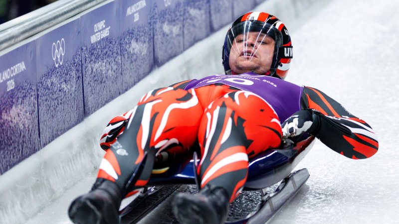 Jonas Müller in seinem letzten Rennen am Podest