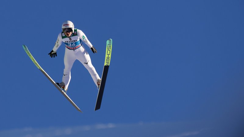 Kulm: Routinier flog mit geborgtem Ski zu bestem Weltcupergebnis