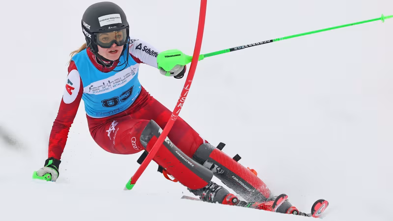 Elisabeth Kucera (19)