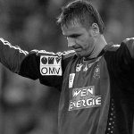 Gänsehaut! Mega-Choreo für verstorbenen Ex-Rapid-Goalie Koch