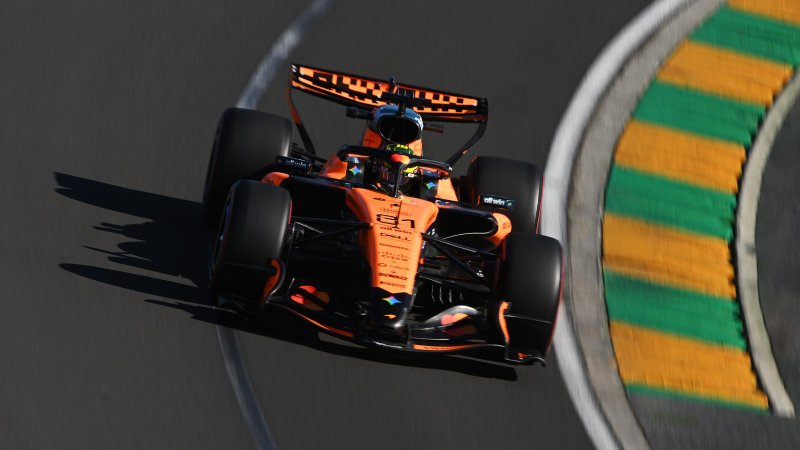 McLaren-Pilot startet mit Trainingsbestzeit in die neue Ära