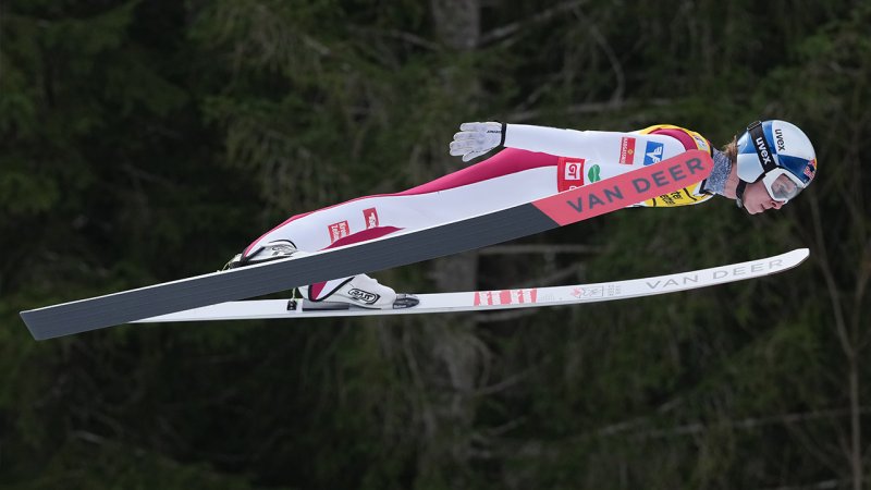 Tschofenig überflügelt in Lahti den Weltcup-Sieger