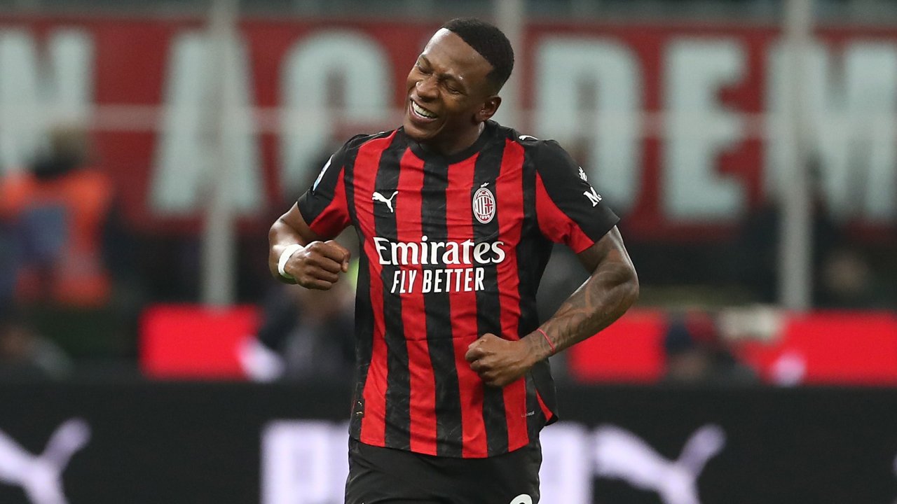 Titelkampf wieder heiß! AC Milan gewinnt im Derby gegen Inter